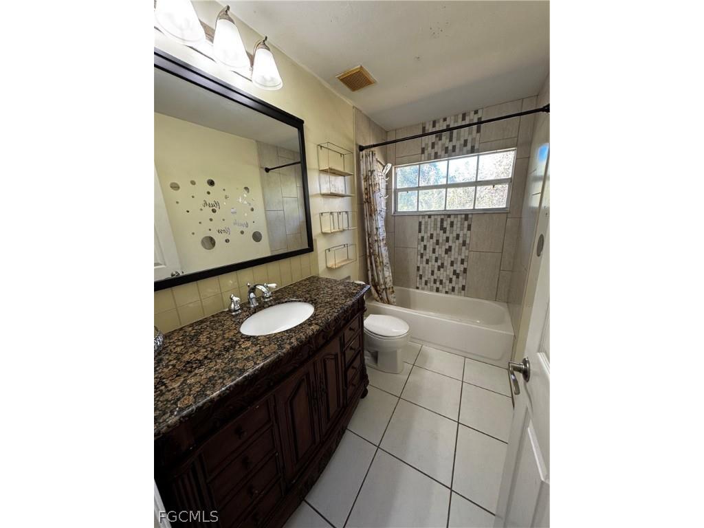 4613 Lee Boulevard Lehigh Acres FL 33971 2026005654 image8