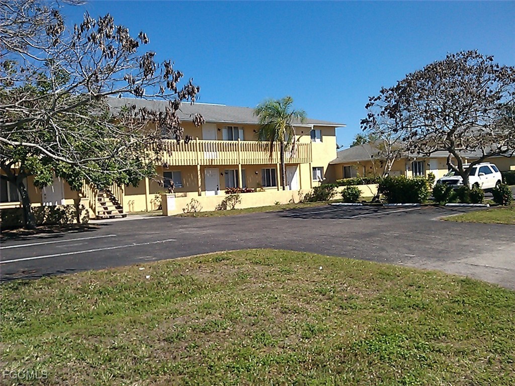 4613 SW 8th Place #4 Cape Coral FL 33914 2025022851 image2