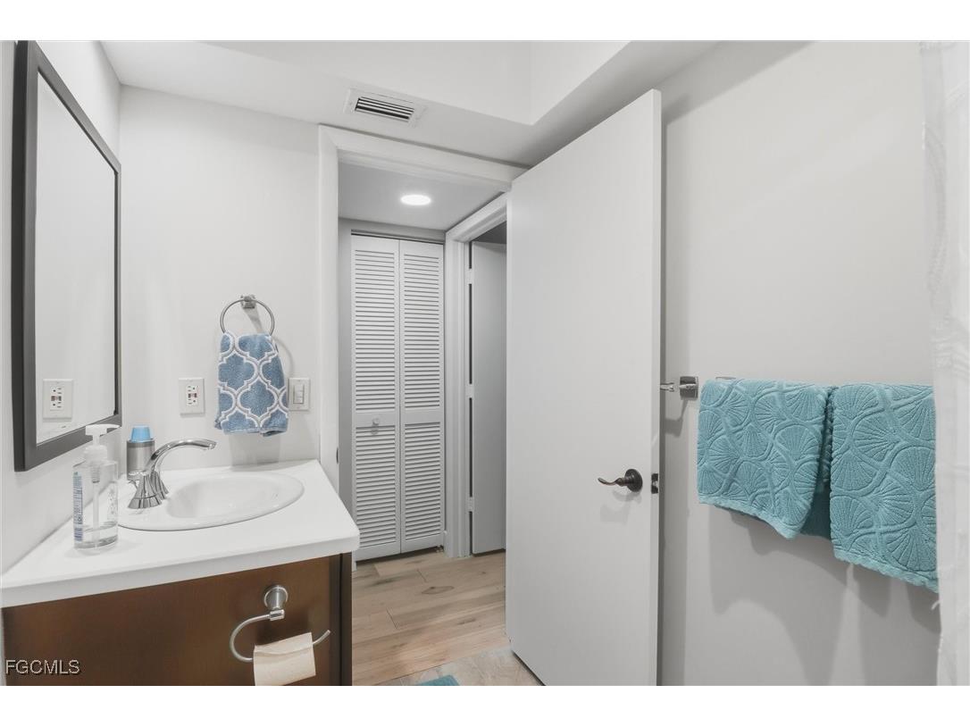4616 Flagship Drive #204 Fort Myers FL 33919 2025016987 image18