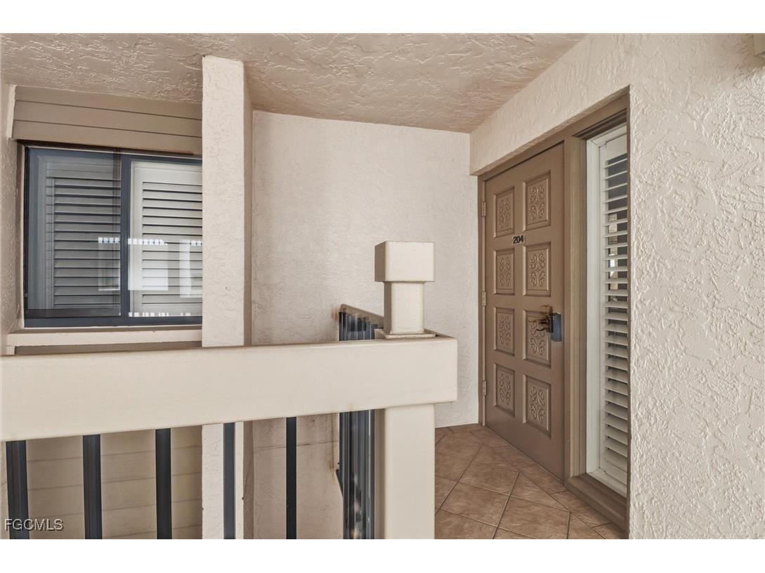 4616 Flagship Drive #204 Fort Myers FL 33919 2025016987 image33