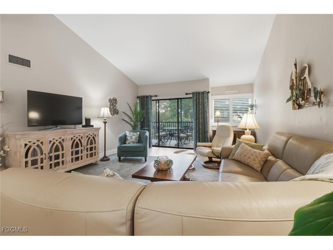 4616 Flagship Drive #204 Fort Myers FL 33919 2025016987 image8