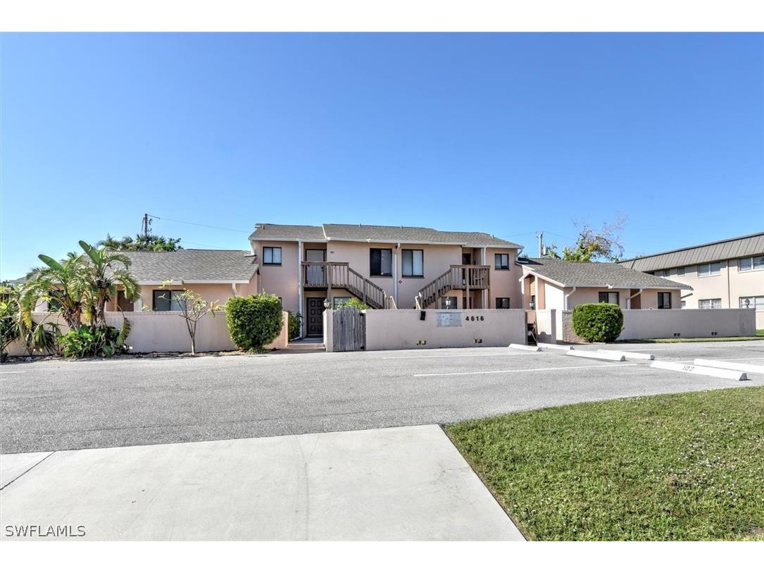 4616 SE 6th Avenue #104 Cape Coral FL 33904 222087563 image1
