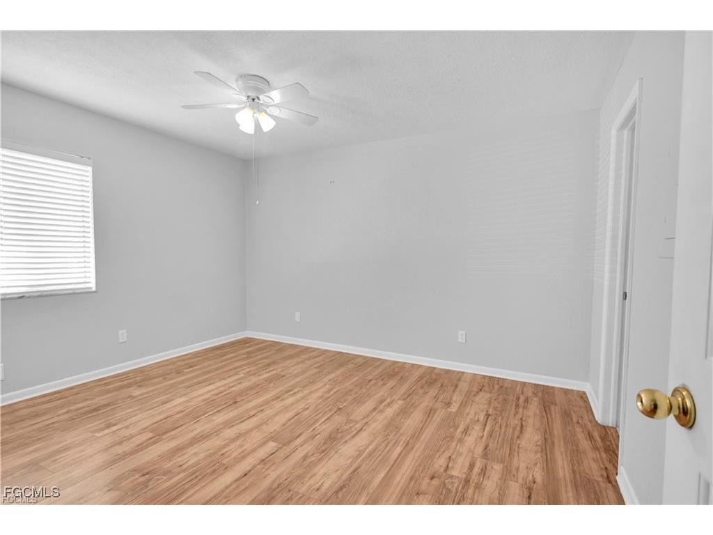 4617 Bayshore Drive #H2 Naples FL 34112 2026004301 image20