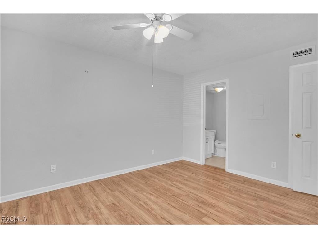 4617 Bayshore Drive #H2 Naples FL 34112 2026004301 image23