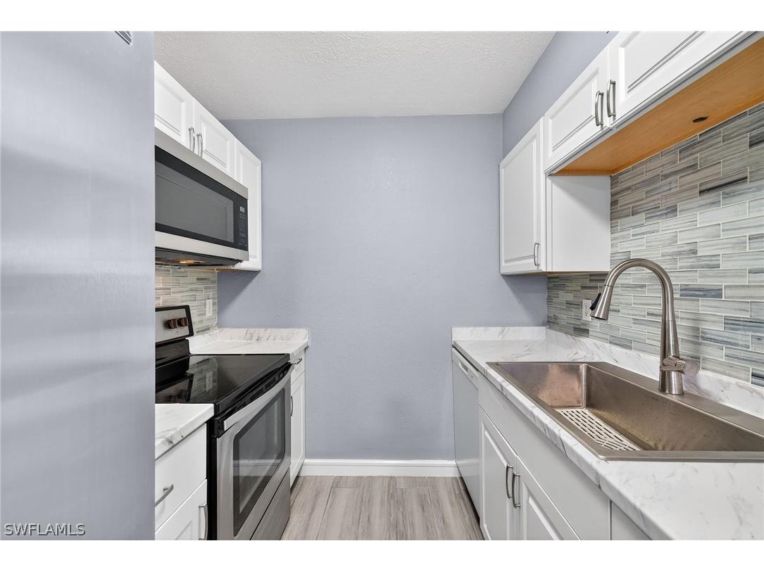 4617 Bayshore Drive #H4 Naples FL 34112 226012419 image14