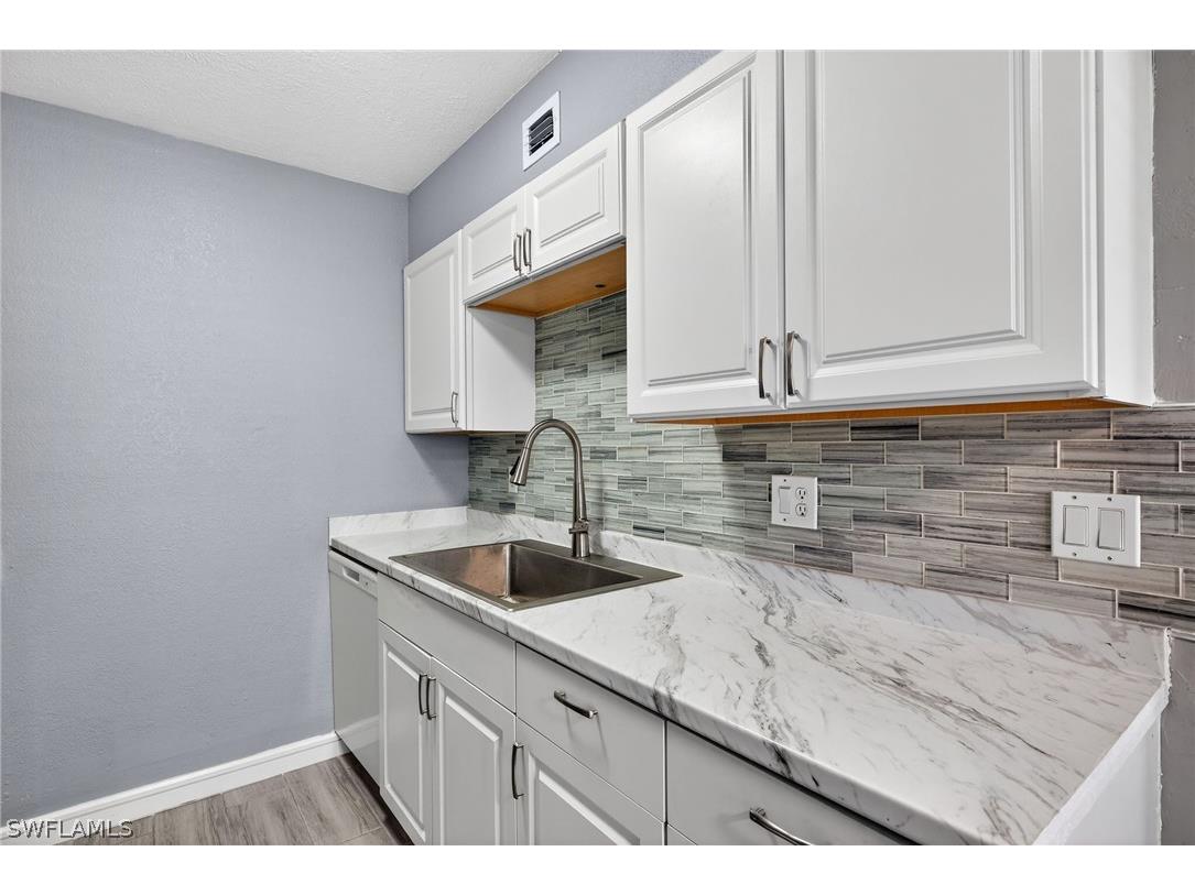 4617 Bayshore Drive #H4 Naples FL 34112 226012419 image15