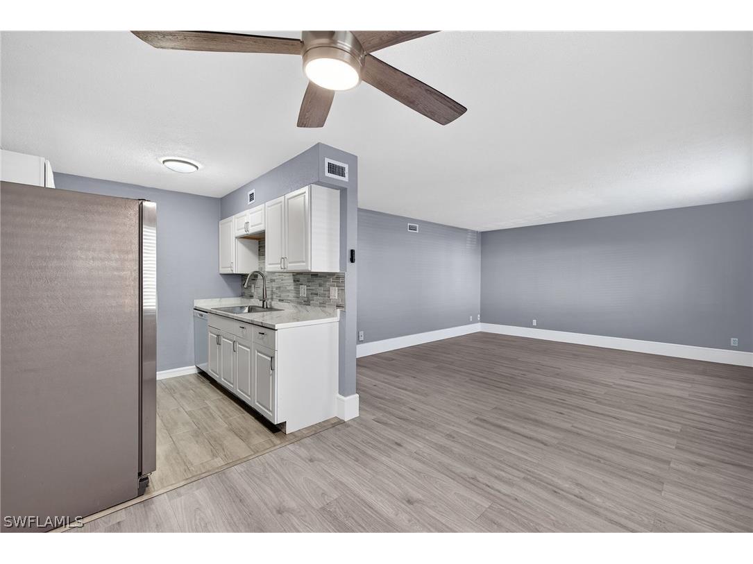 4617 Bayshore Drive #H4 Naples FL 34112 226012419 image16
