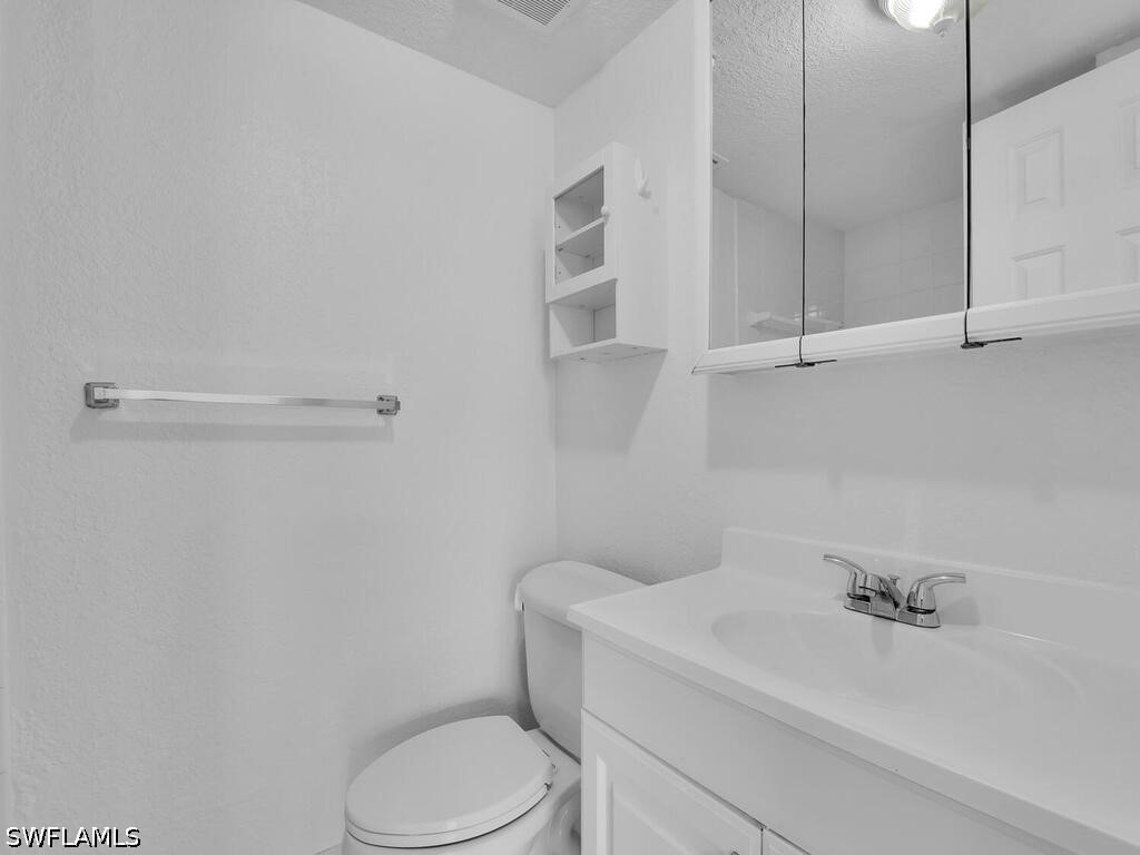 4617 Bayshore Drive #H5 Naples FL 34112 226018789 image13