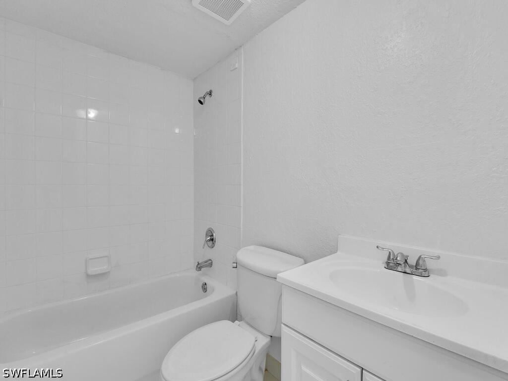 4617 Bayshore Drive #H5 Naples FL 34112 226018789 image17
