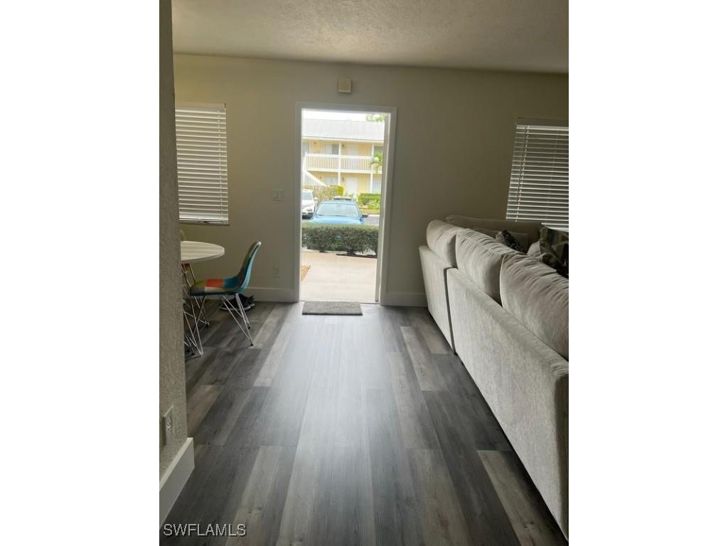 4617 Bayshore Drive #H1 Naples FL 34112 225076228 image1