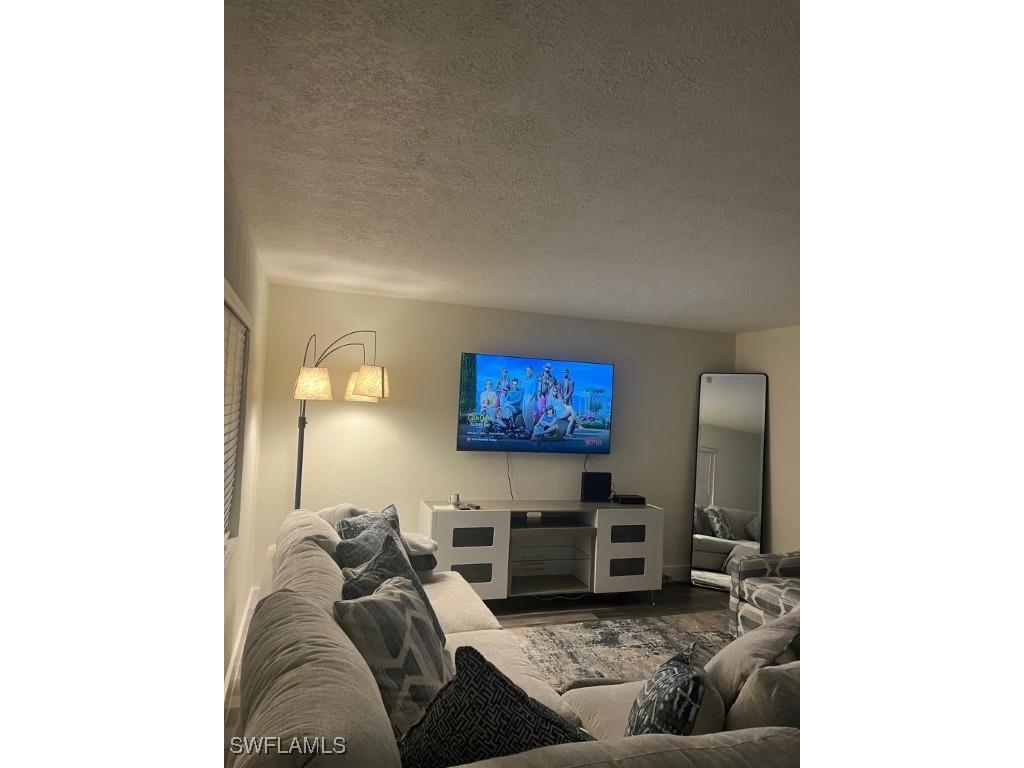 4617 Bayshore Drive #H1 Naples FL 34112 225076228 image4