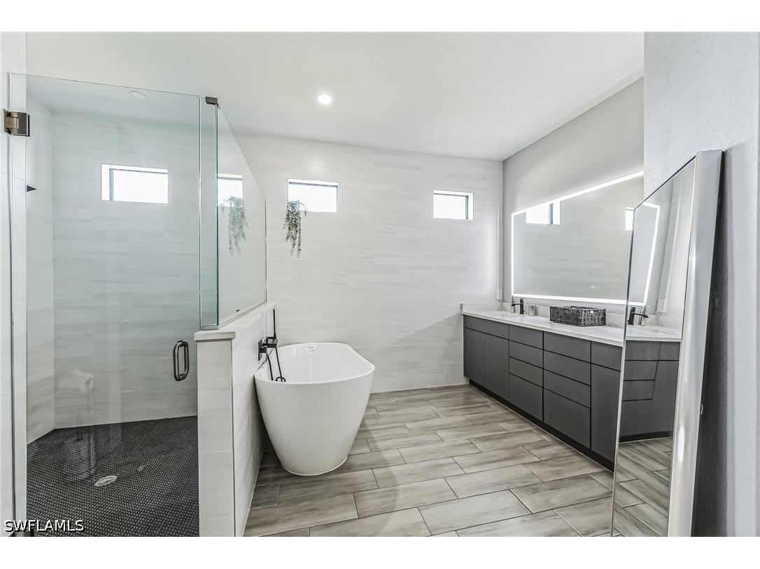 4618 Catalina Lane Bonita Springs FL 34134 226025400 image14