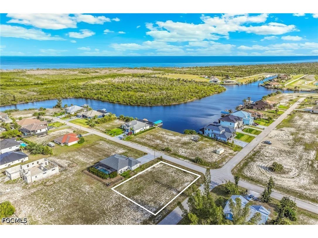 4618 NW 34th Terrace Cape Coral FL 33993 2026018553 image1