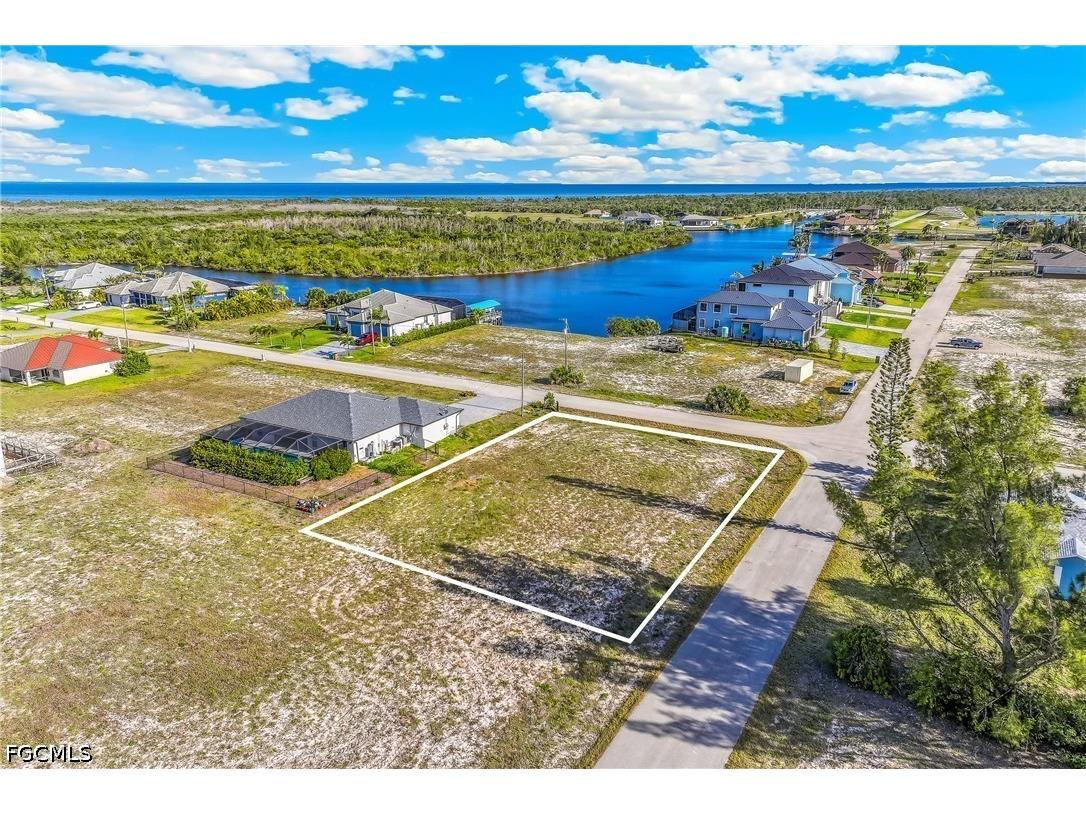 4618 NW 34th Terrace Cape Coral FL 33993 2026018553 image3