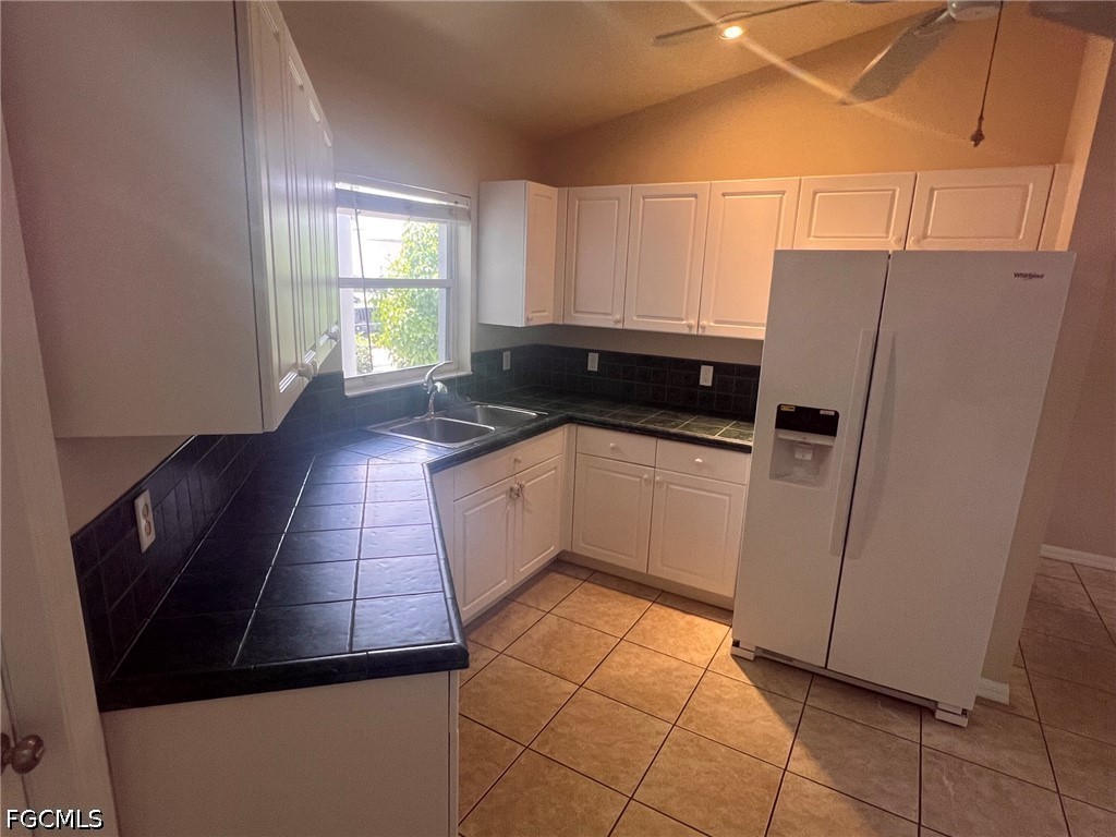 4618 SW 7th Place Cape Coral FL 33914 2026028801 image3