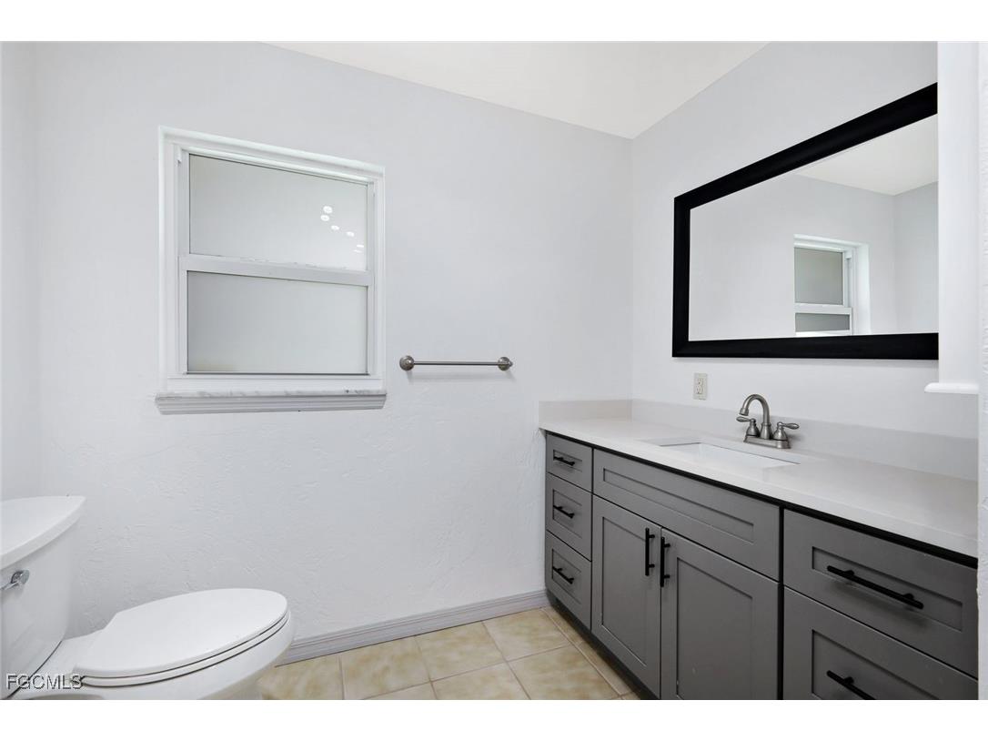 4619 Rue Bayou Sanibel FL 33957 2025025437 image20