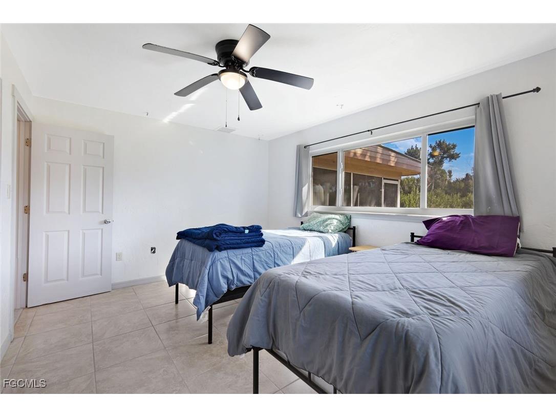 4619 Rue Bayou Sanibel FL 33957 2025025437 image24