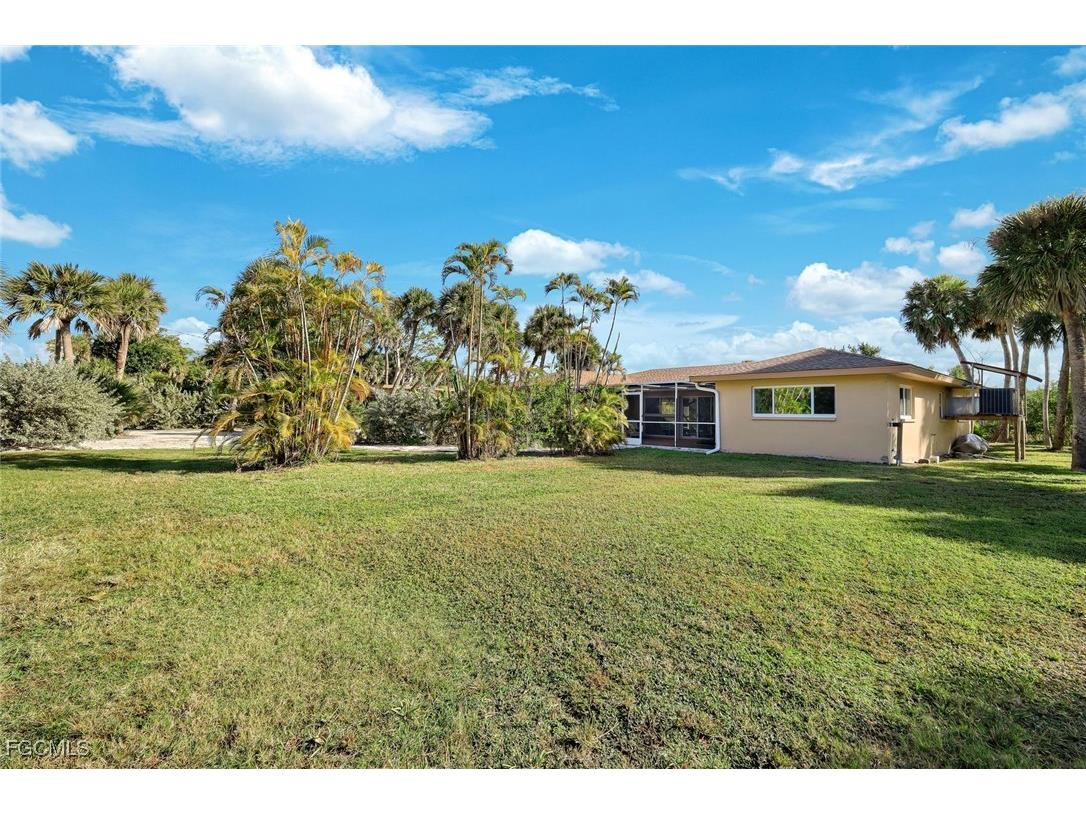4619 Rue Bayou Sanibel FL 33957 2025025437 image38