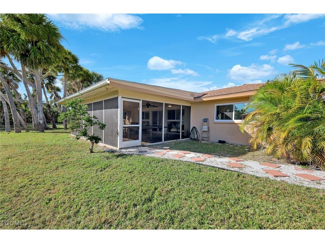 4619 Rue Bayou Sanibel FL 33957 2025025437 image6