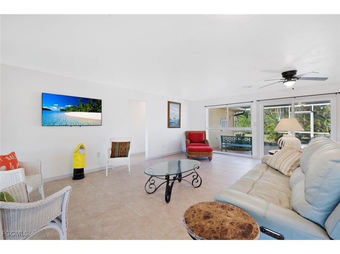 4619 Rue Bayou Sanibel FL 33957 2025025437 image9