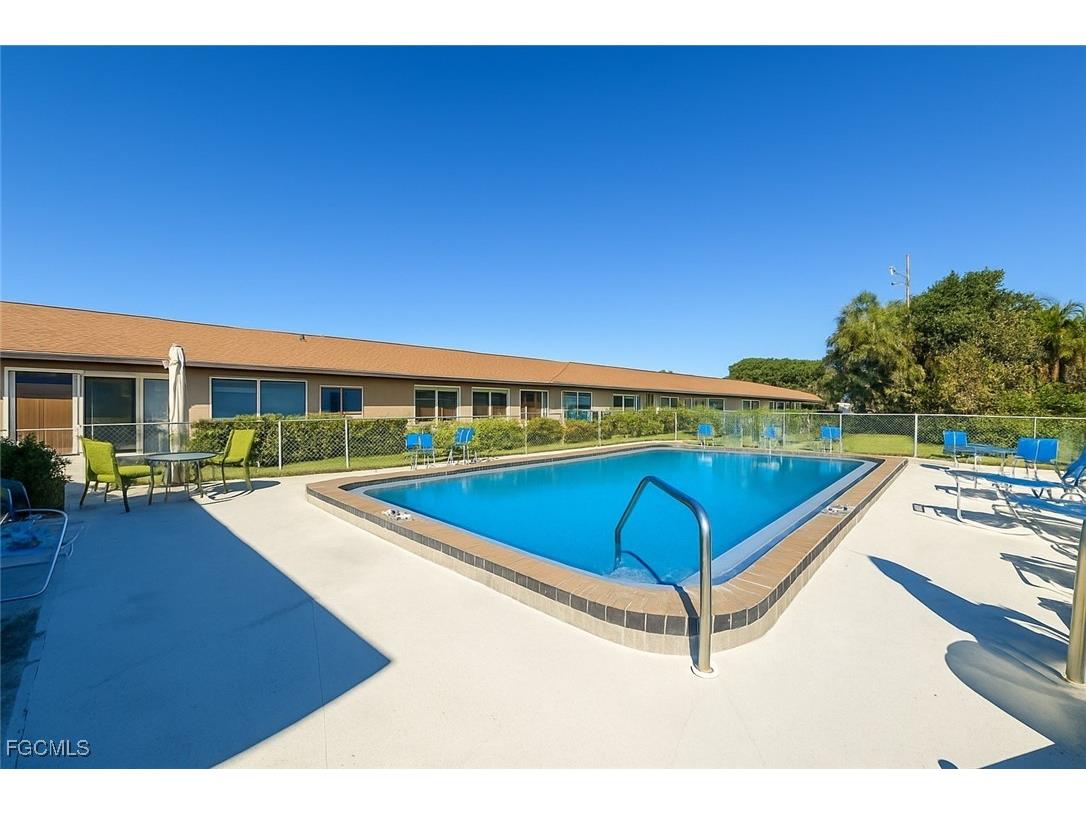 4619 SE 5th Place #1 Cape Coral FL 33904 2025020269 image3