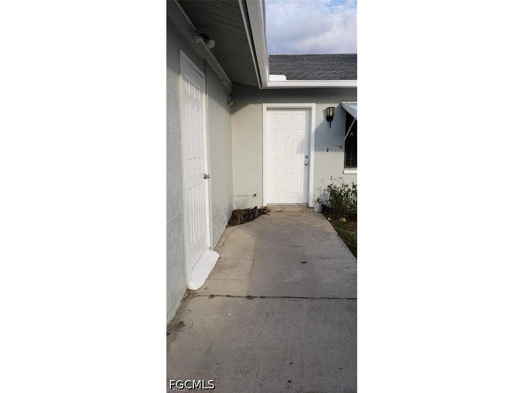 4619 SW 7th Place Cape Coral FL 33914 2026025590 image3
