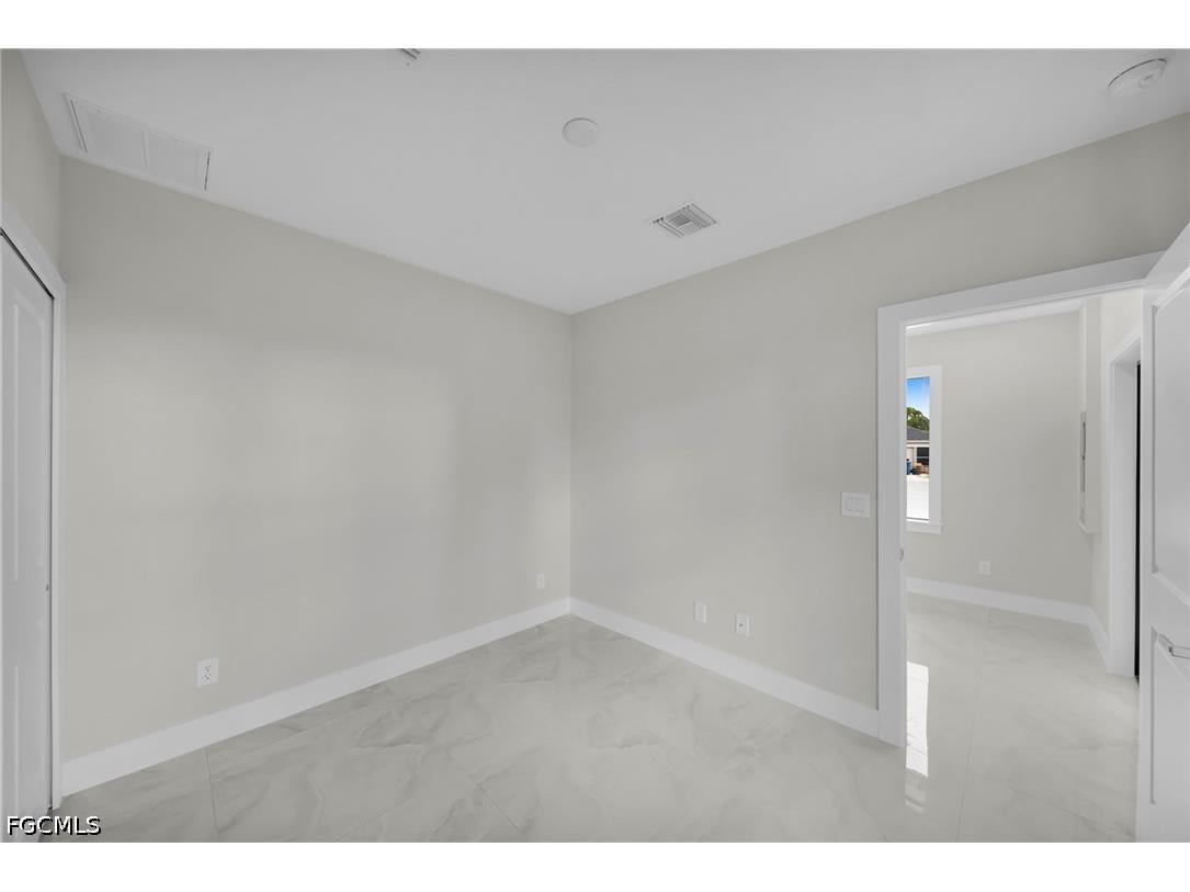 462 Lampion Avenue S #MAIN HOUSE Lehigh Acres FL 33974 2026026279 image8