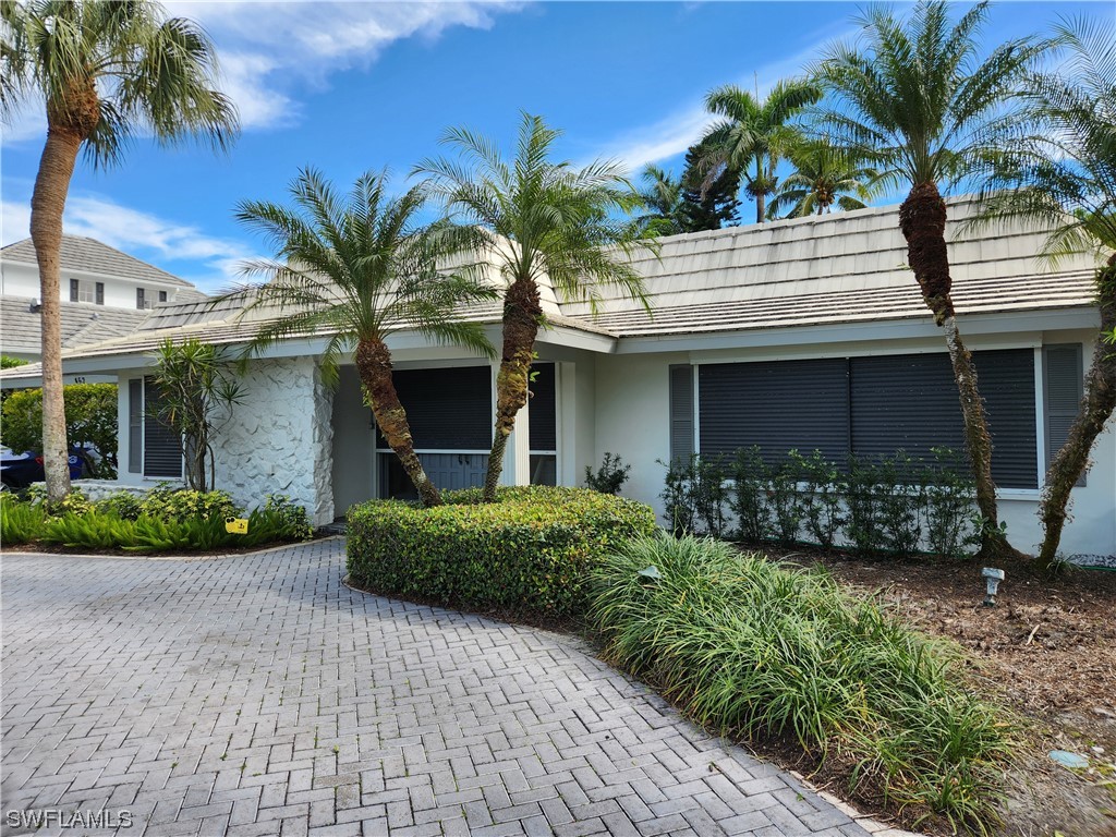 462 Putter Point Drive Naples FL 34103 224016474 image1