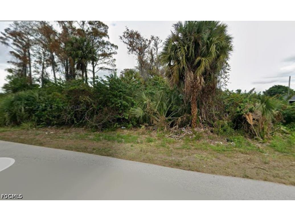 4620 5th Street W Lehigh Acres FL 33971 2026015171 image3