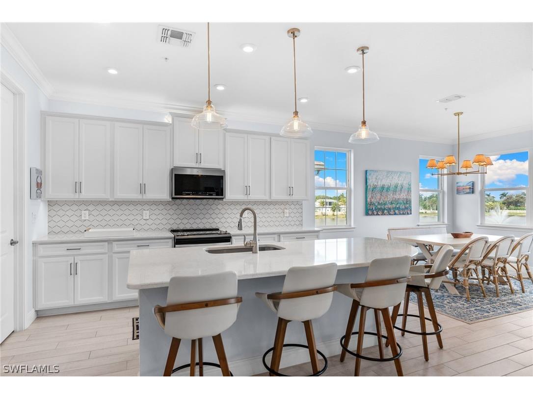 4620 Arboretum Circle #201 Naples FL 34112 226007806 image1