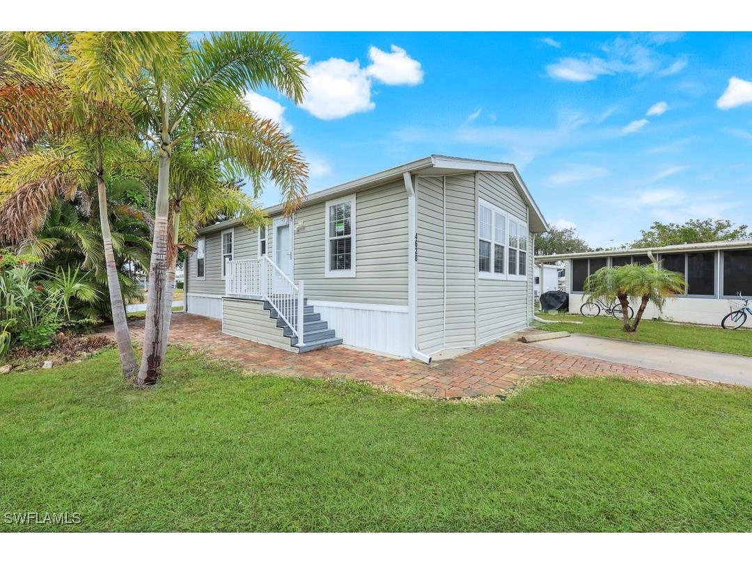 4620 Candlestick Court E Estero FL 33928 225006606 image1