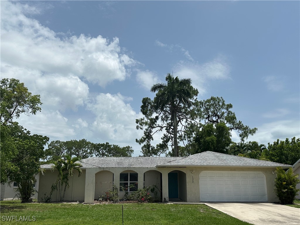 4620 Parrot Avenue Naples FL 34104 225060850 image1