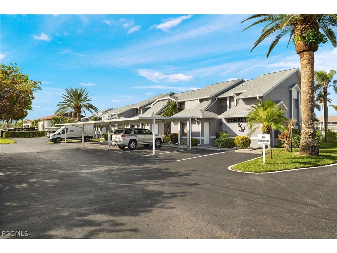 4620 SE 5th Place #106 Cape Coral FL 33904 2026013280 image1