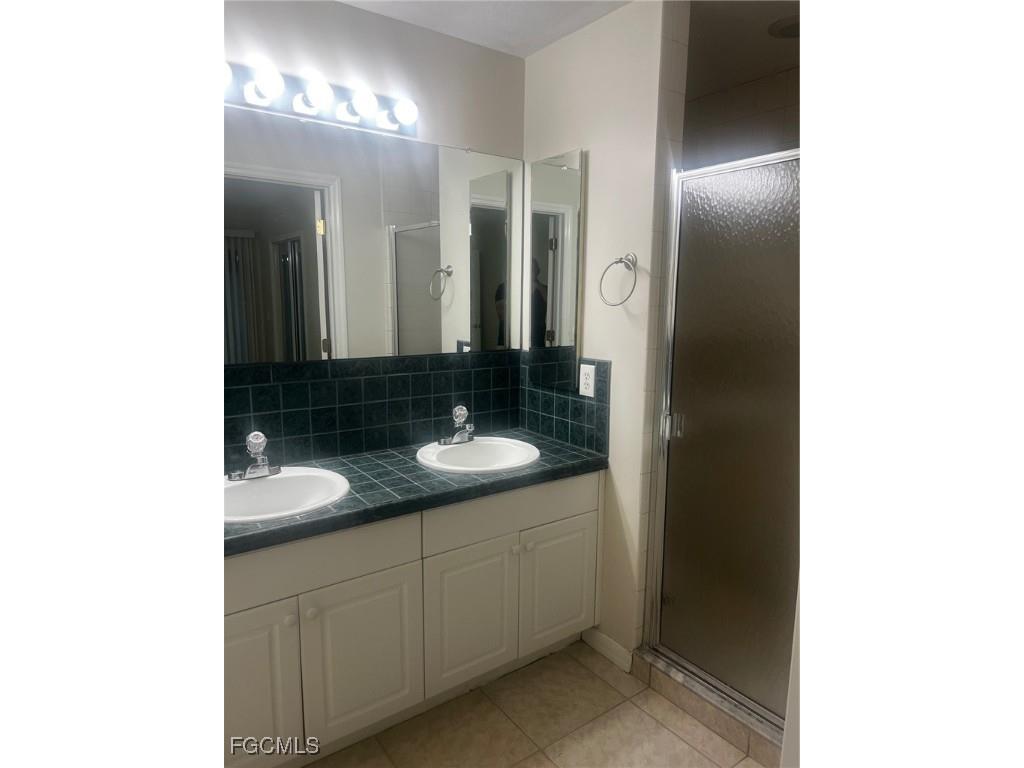 4620 SW 7th Place Cape Coral FL 33914 2025002344 image7