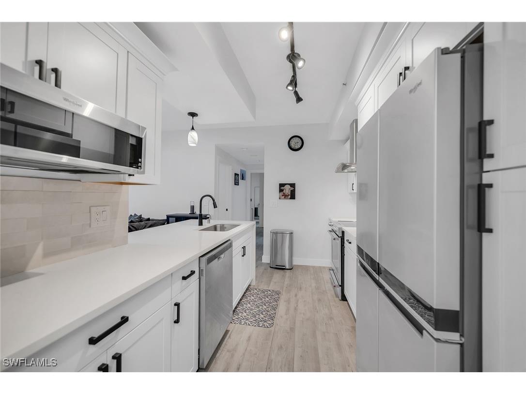 4620 Saint Croix Lane #918 Naples FL 34109 225084010 image9