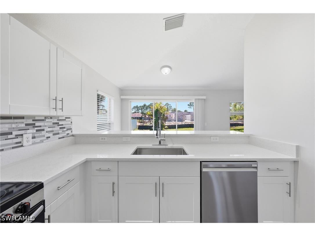4621 25th Street SW Lehigh Acres FL 33973 226016418 image9