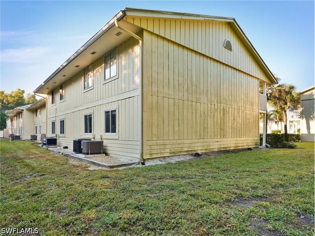 4621 Bayshore Drive #Q1 Naples FL 34112 226019488 image25