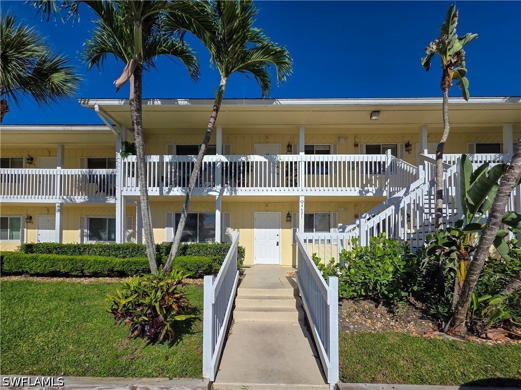 4621 Bayshore Drive #Q3 Naples FL 34112 226017442 image2