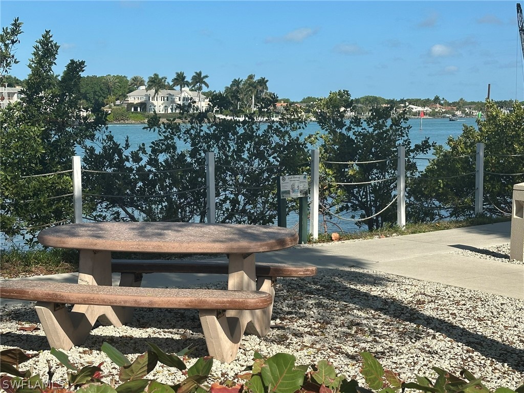 4621 Bayshore Drive #Q6 Naples FL 34112 226009407 image21
