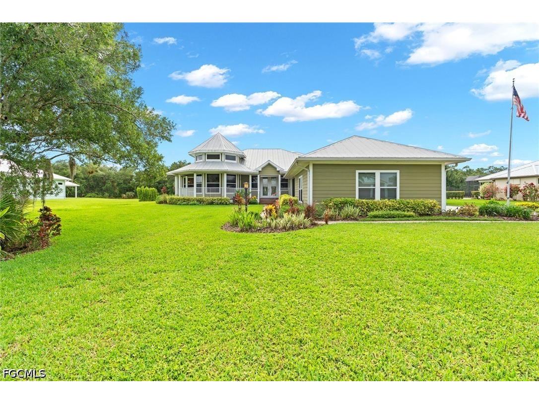 4621 Castalia Court Fort Myers FL 33905 2026025825 image2