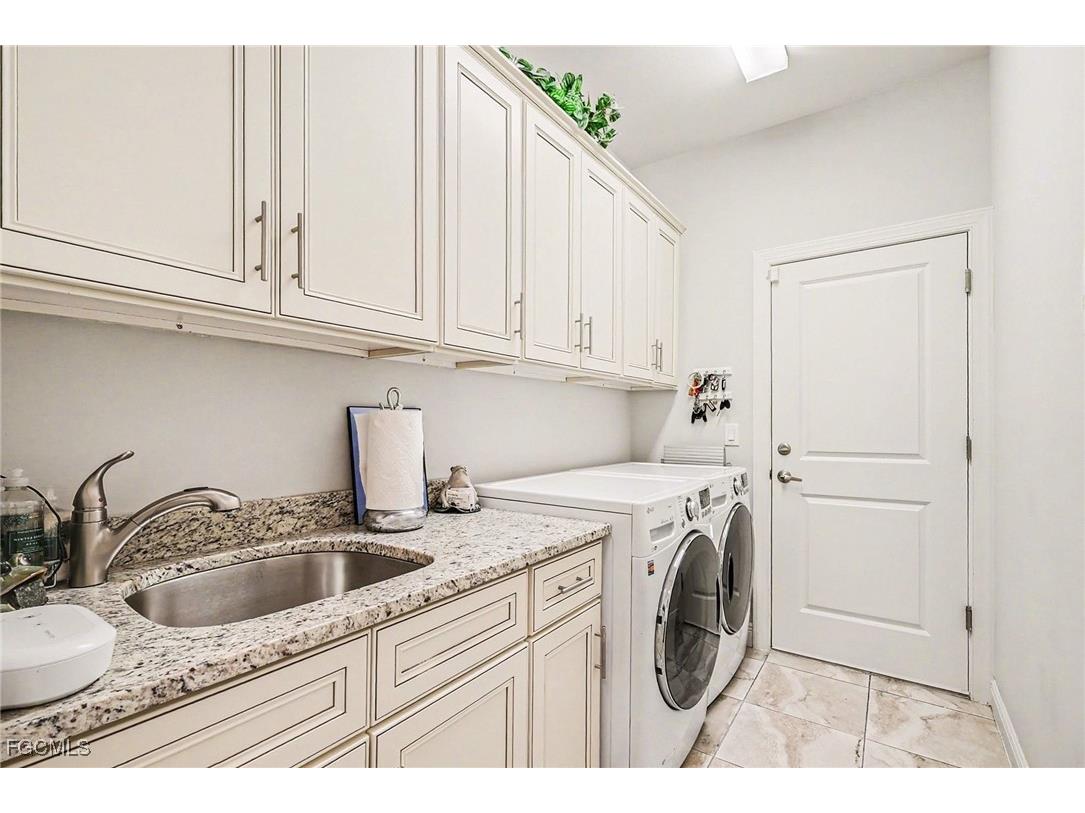 4621 SW 17th Place Cape Coral FL 33914 2026004344 image12