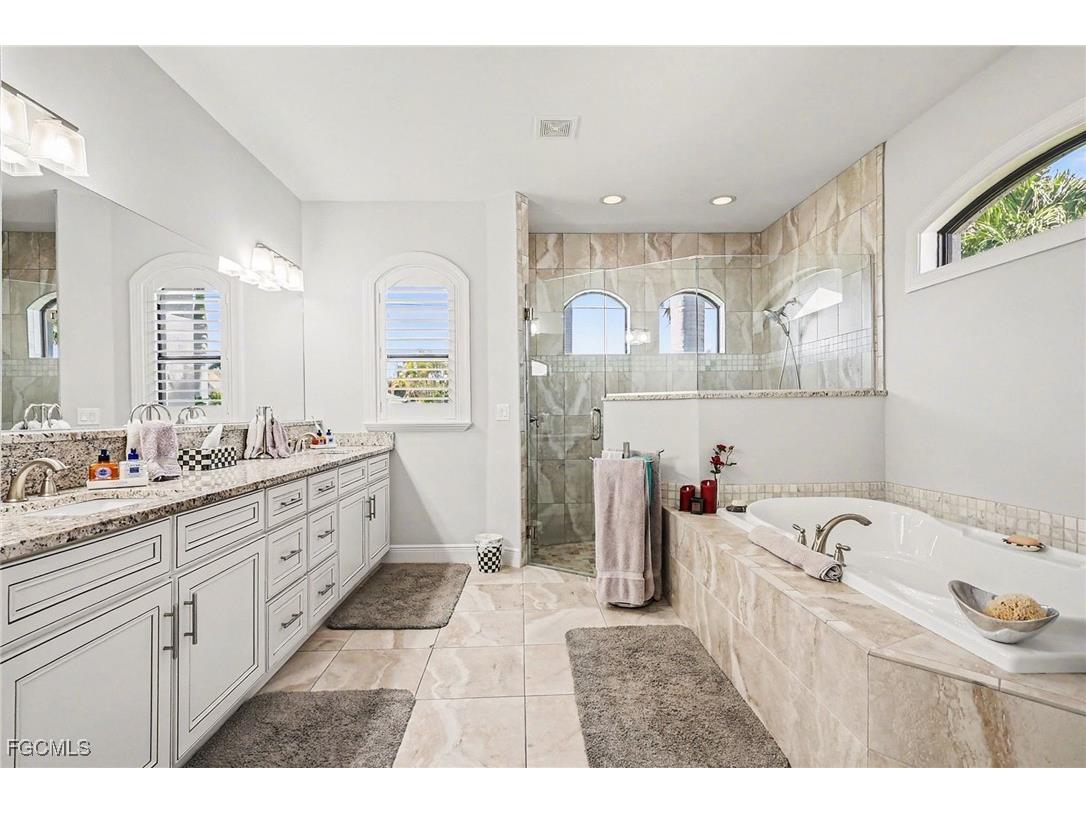 4621 SW 17th Place Cape Coral FL 33914 2026004344 image16