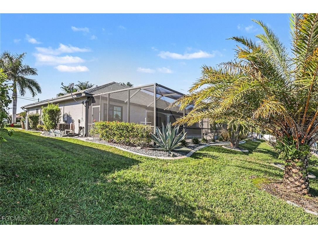 4621 SW 17th Place Cape Coral FL 33914 2026004344 image23