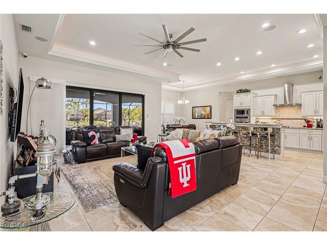 4621 SW 17th Place Cape Coral FL 33914 2026004344 image8