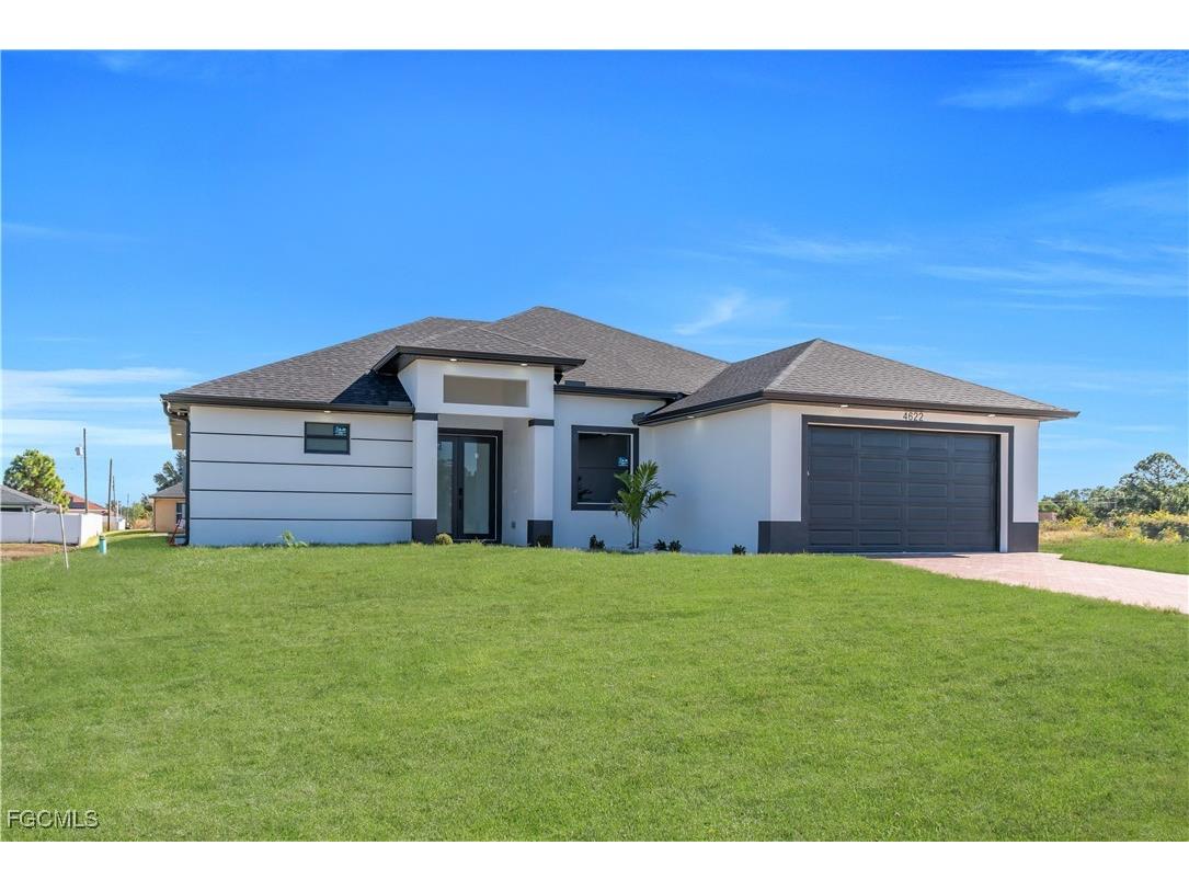 4622 Hanna Avenue N Lehigh Acres FL 33971 2026003661 image1