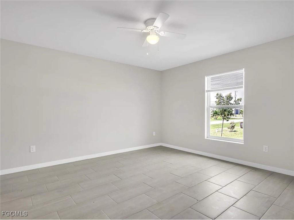 4622 SW 8th Court Cape Coral FL 33914 2025020483 image7