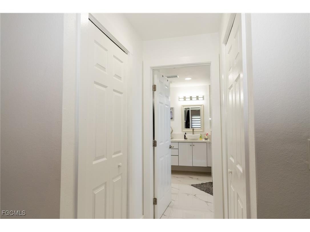 4623 Jacaranda Parkway W Cape Coral FL 33993 2025013158 image14