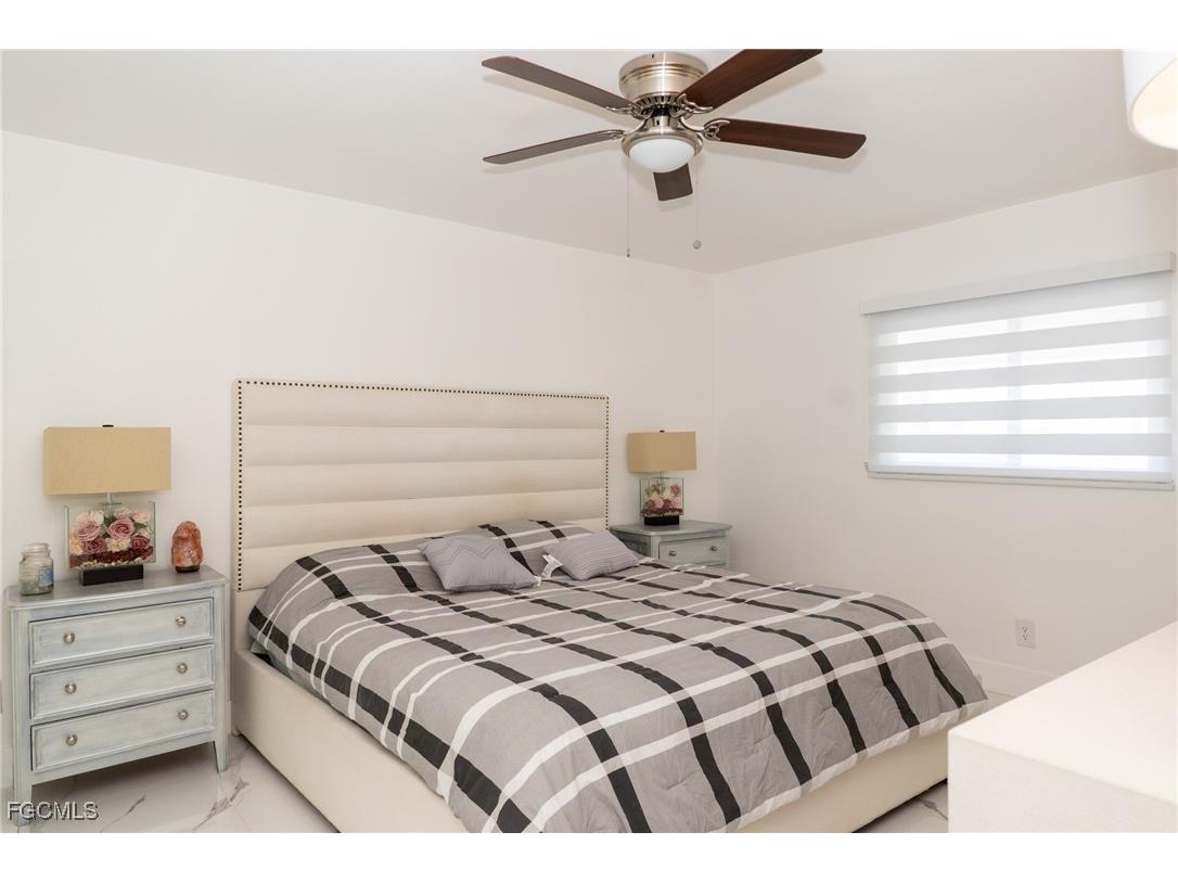 4623 Jacaranda Parkway W Cape Coral FL 33993 2025013158 image17