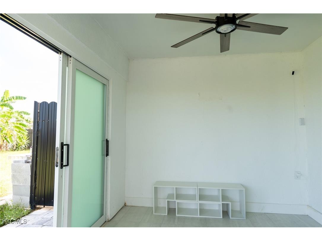 4623 Jacaranda Parkway W Cape Coral FL 33993 2025013158 image19