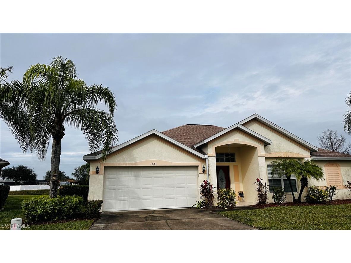 4624 Varsity Circle Lehigh Acres FL 33971 224005692 image1